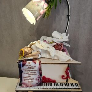 Veioze diferite culori si tematici cu flori/ingeri